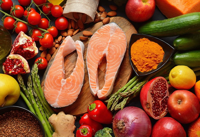 From fruit and vegetables, dry goods to even seafood, find all you need to order for your wholesale venue on FoodByUs.